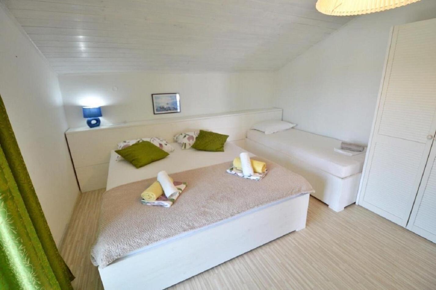 Apartment Denko Betina  Bagian luar foto